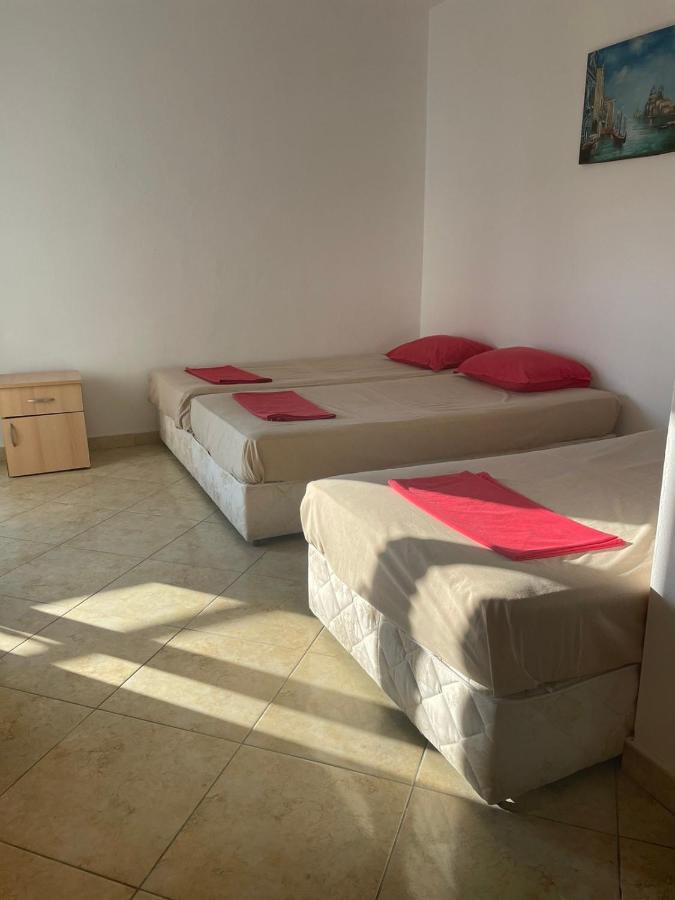 Apartmani Agovic Улцин Екстериор снимка