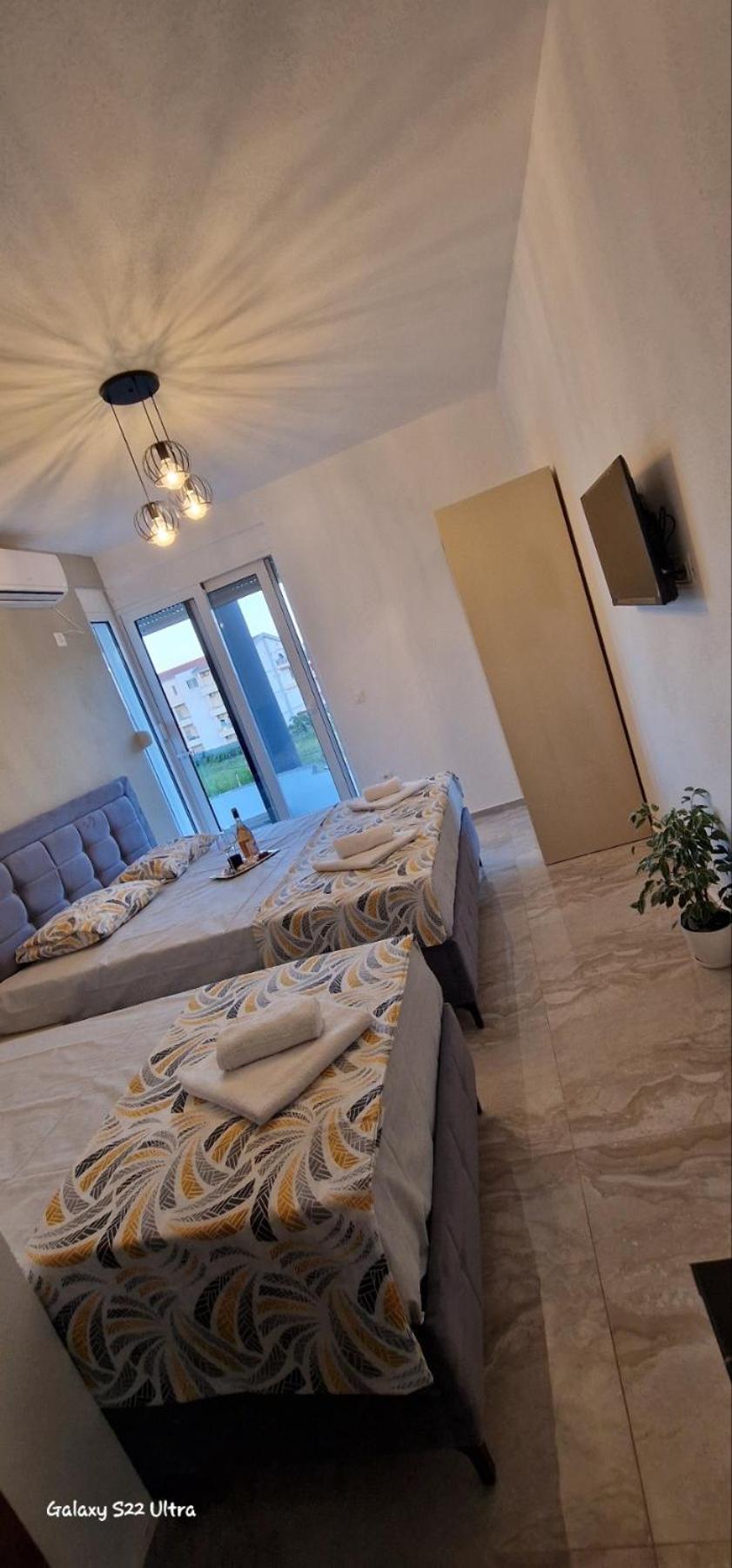 Apartmani Agovic Улцин Екстериор снимка