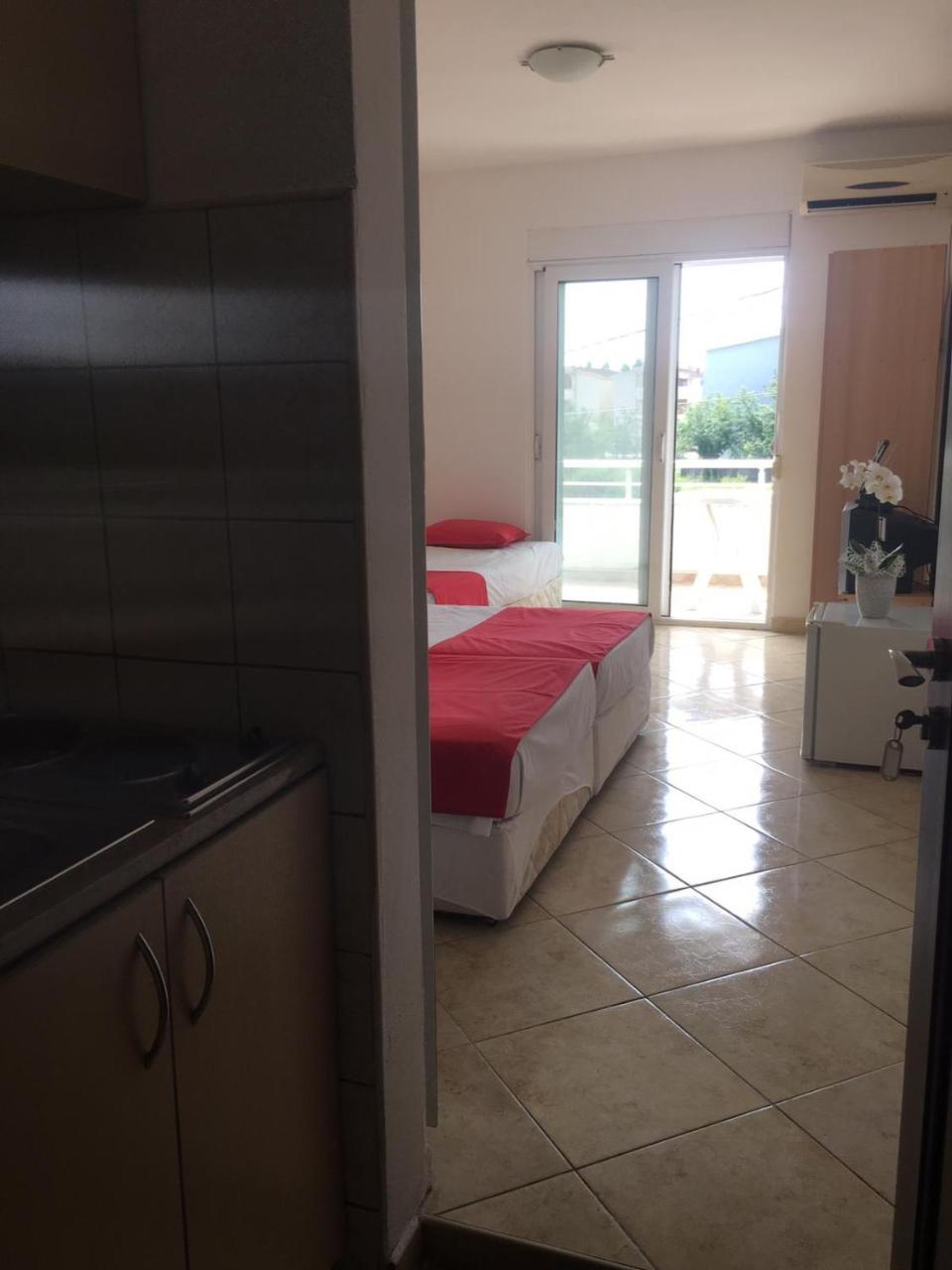 Apartmani Agovic Улцин Екстериор снимка
