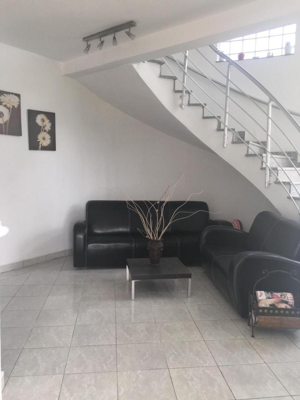 Apartmani Agovic Улцин Екстериор снимка